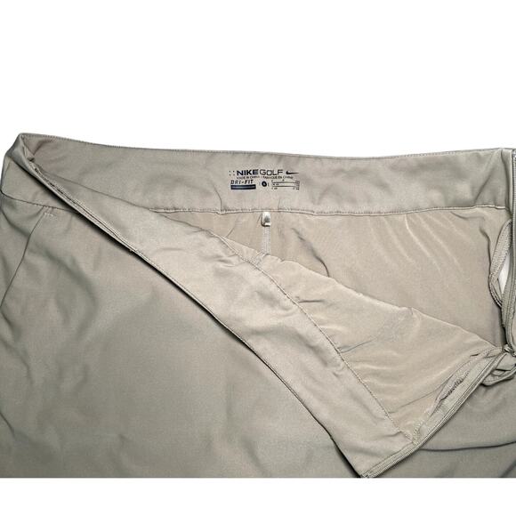 Beige Golf Skirt with Pockets and Built-In Shorts - size 6 - Picture 4 of 4